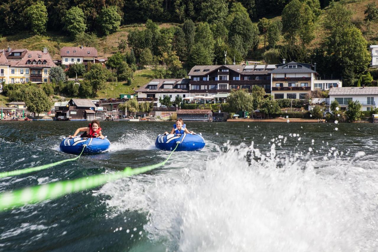 Landhotel Gruenberg Am See Gmunden Exterior photo